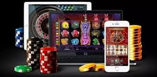 Experience the Thrill of CryptoWins Casino A Premier Online Gaming Destination